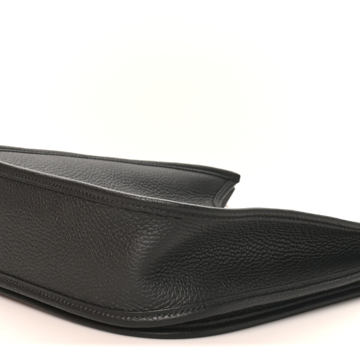 Taurillon Clemence Evelyne III PM Black