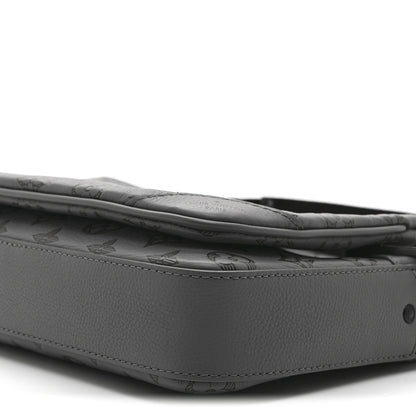 Louis Vuitton Calfskin Monogram Shadow Trio Messenger Anthracite Gray 10 of 11