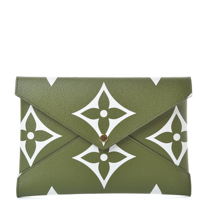 Louis Vuitton Monogram Giant Kirigami Pochette Set 3 of 13