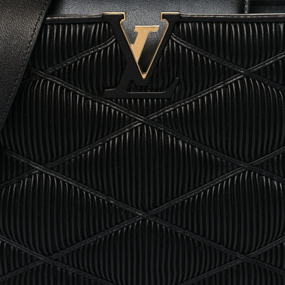 Louis Vuitton Calfskin Pleated Capucines BB Black 7 of 9