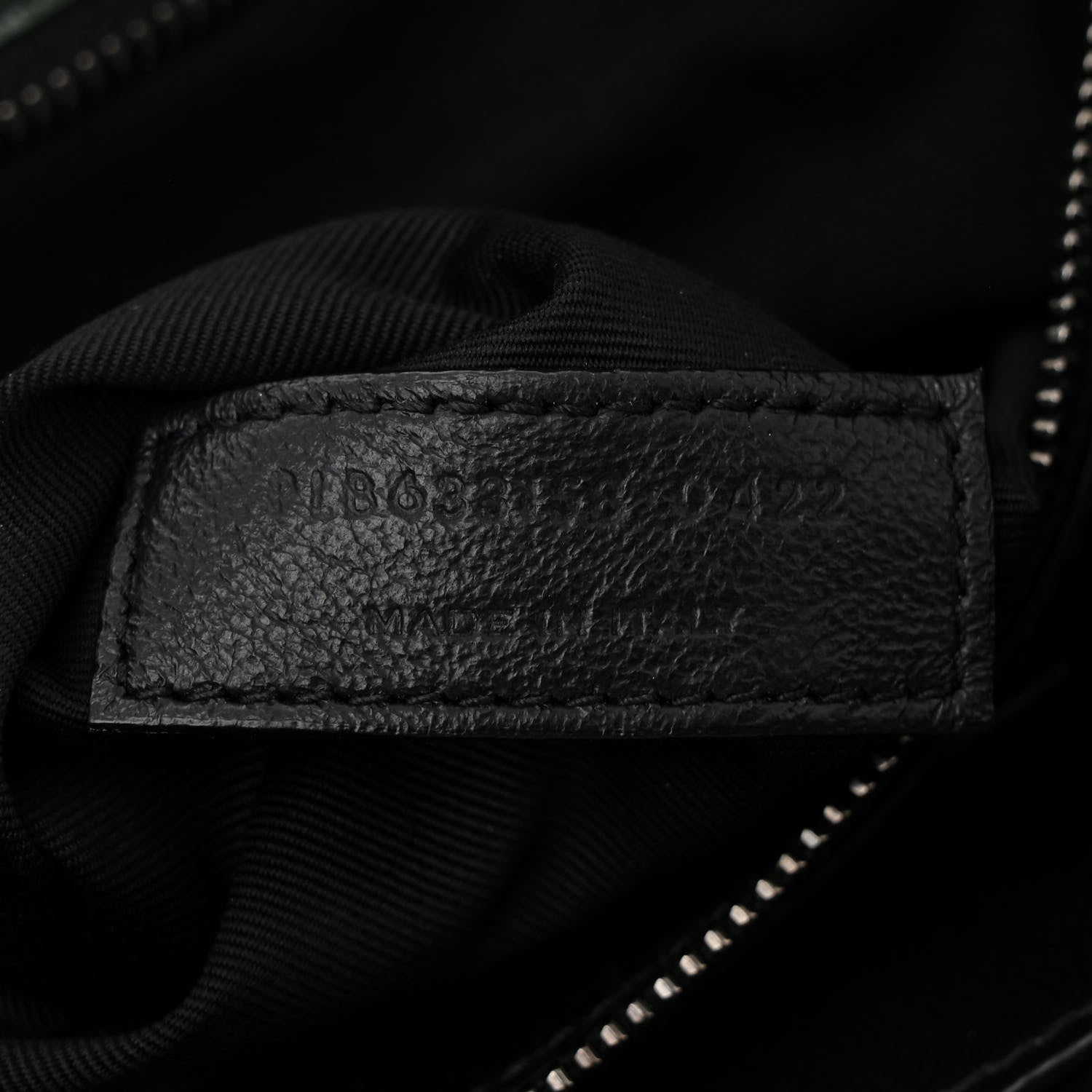 Saint Laurent Crinkled Calfskin Matelasse Monogram Medium Niki Chain Satchel Military Olive 7 of 10