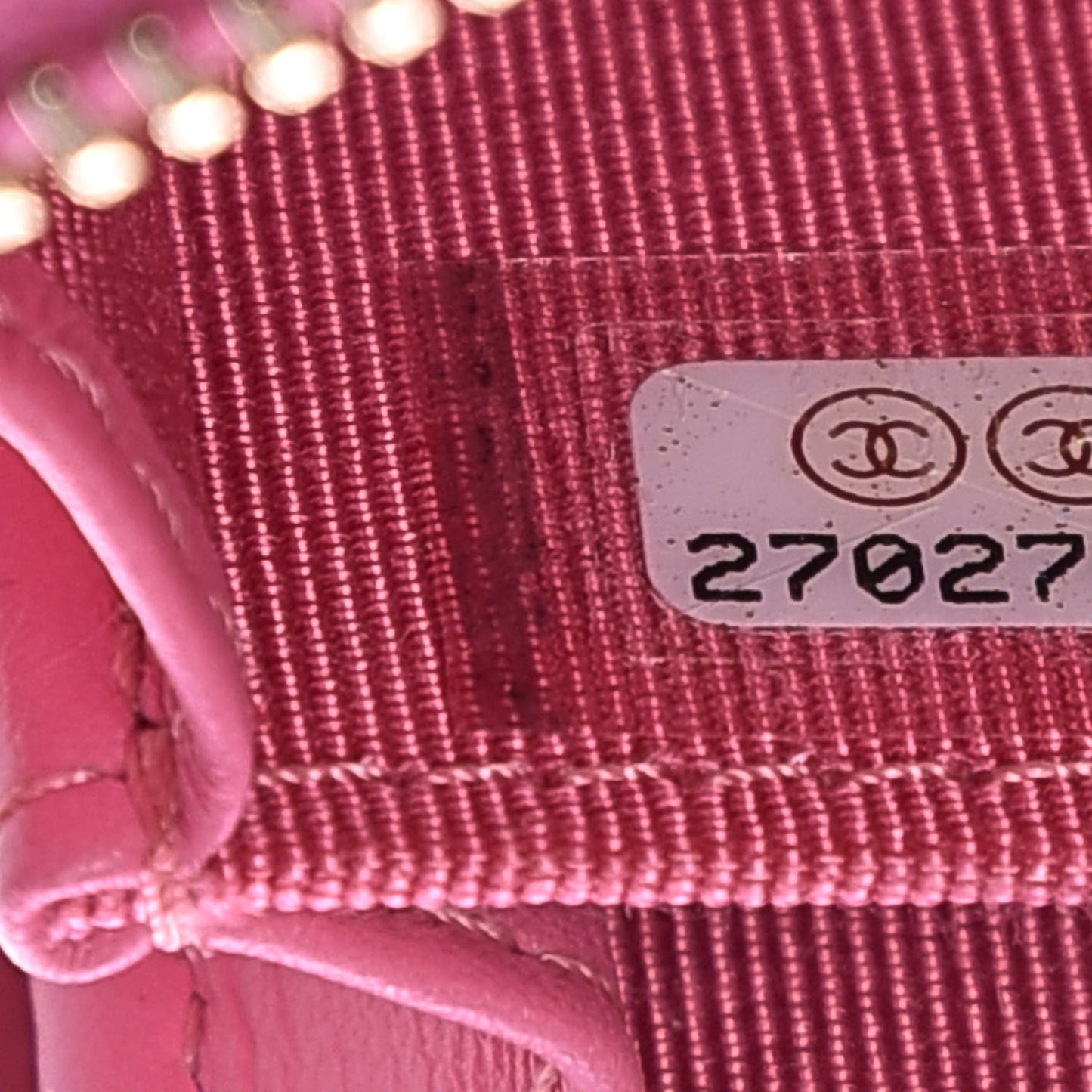 Caviar Quilted Zip Coin Purse Pink