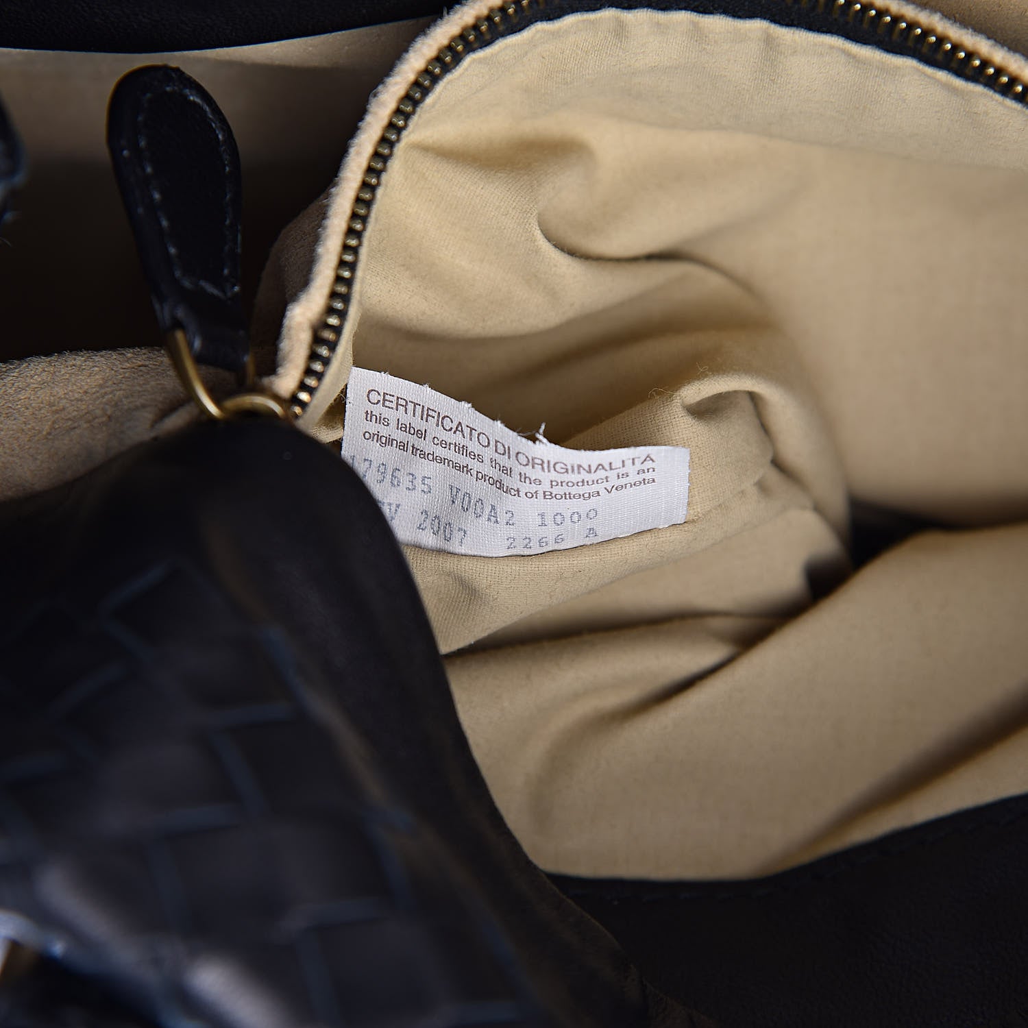 Bottega Veneta Nappa Intrecciato Medium Seamless Tote Black 8 of 13