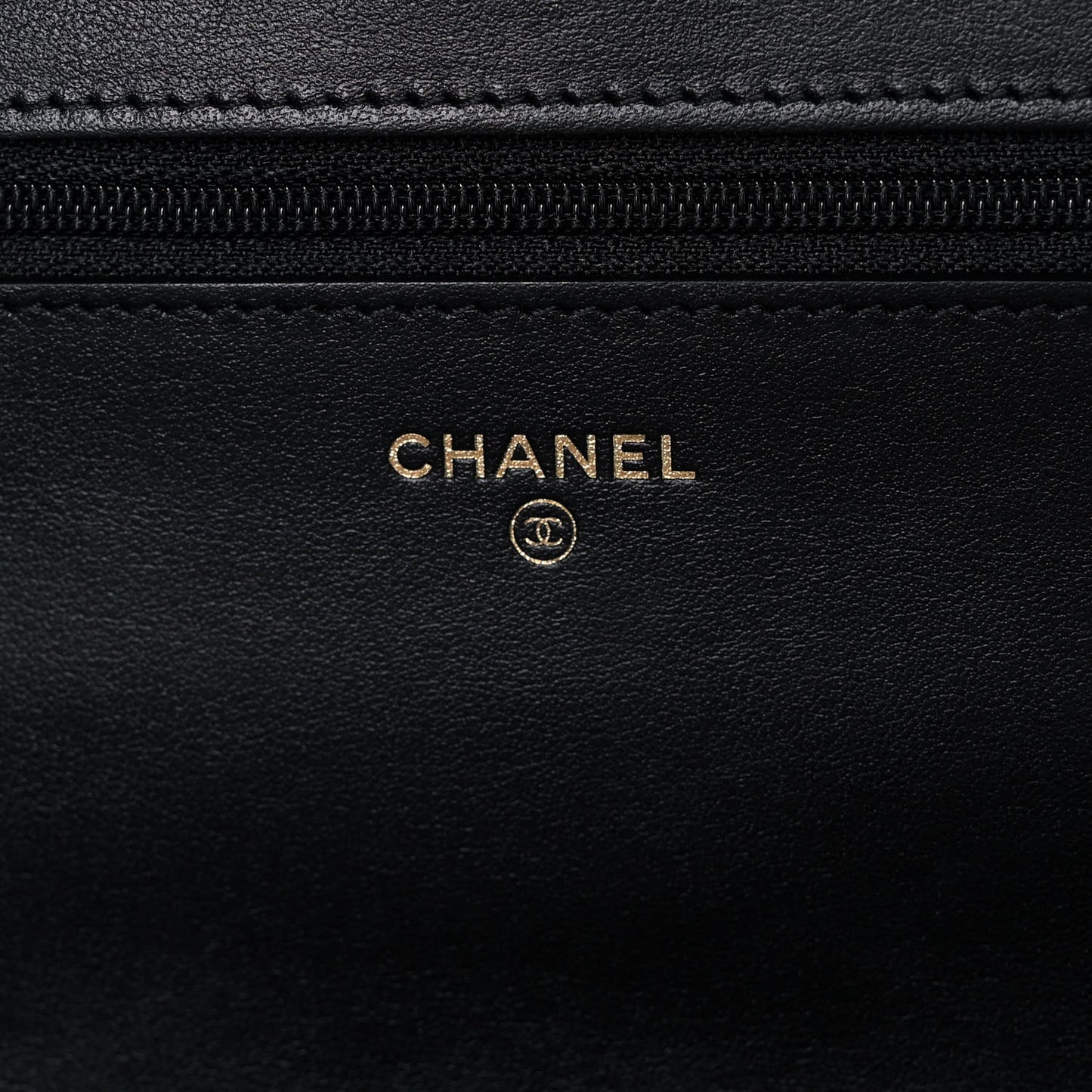 Caviar Quilted Boy Wallet On Chain WOC Black