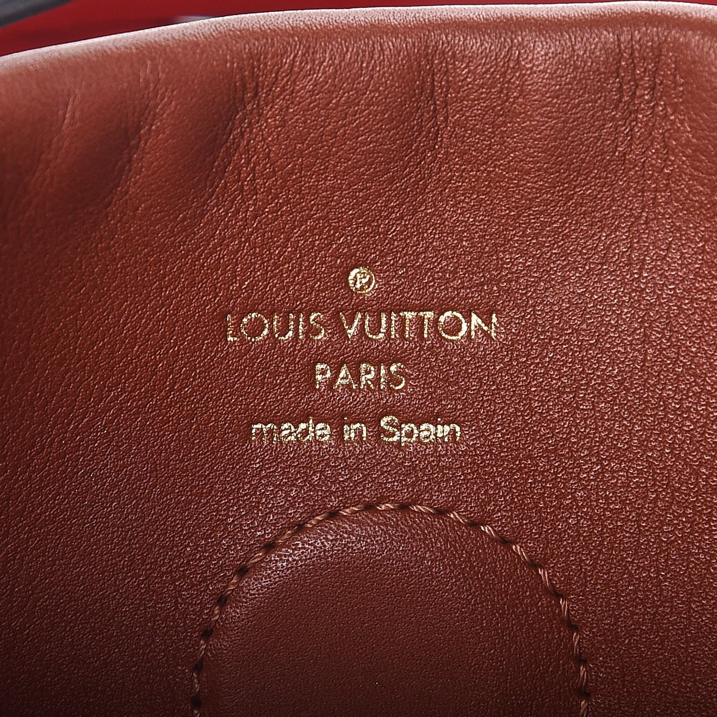 Monogram Tuileries Besace Caramel Rouge