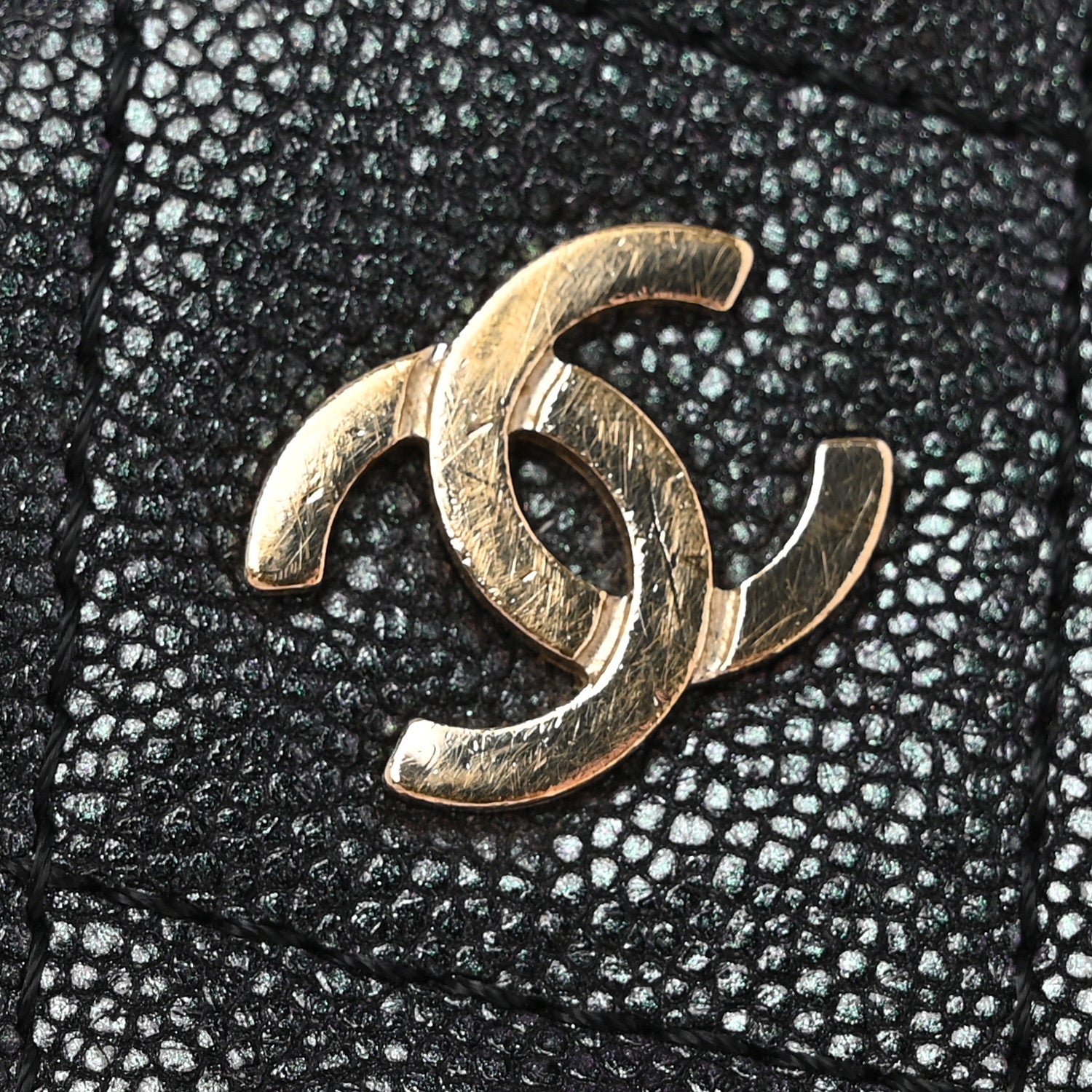 Chanel Iridescent Caviar Quilted Round Clutch With Chain Black 12 of 12