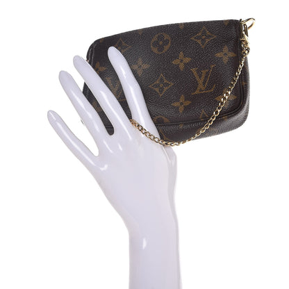 Louis Vuitton Monogram Mini Pochette Accessories 2 of 8