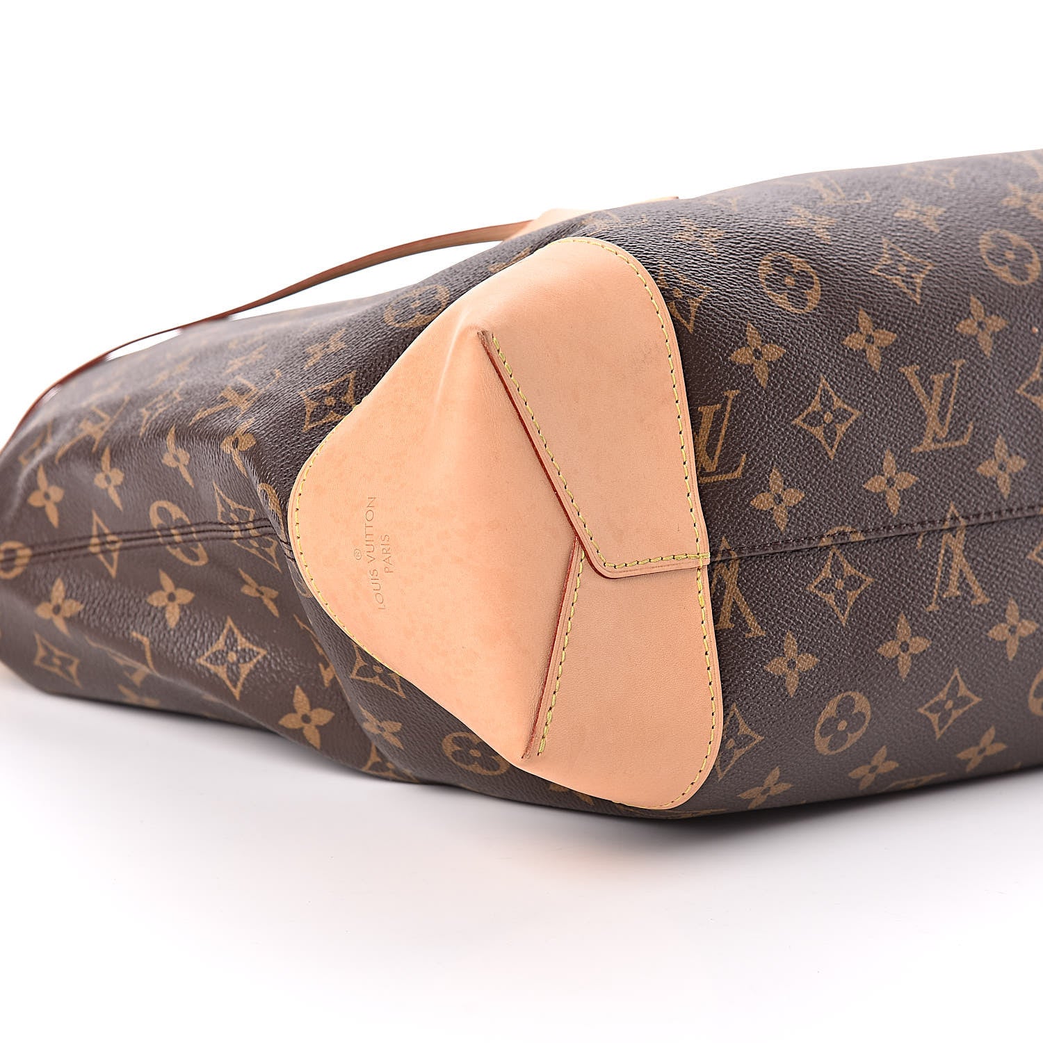 Louis Vuitton Monogram Berri MM 7 of 8