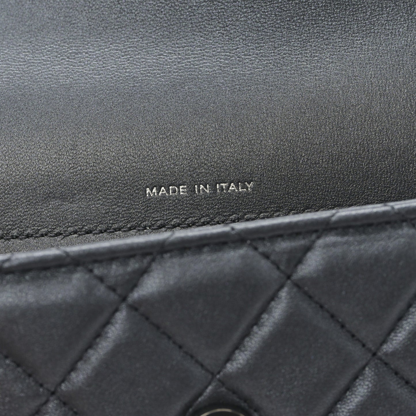 Lambskin Quilted Flap Phone Holder With Chain So Black