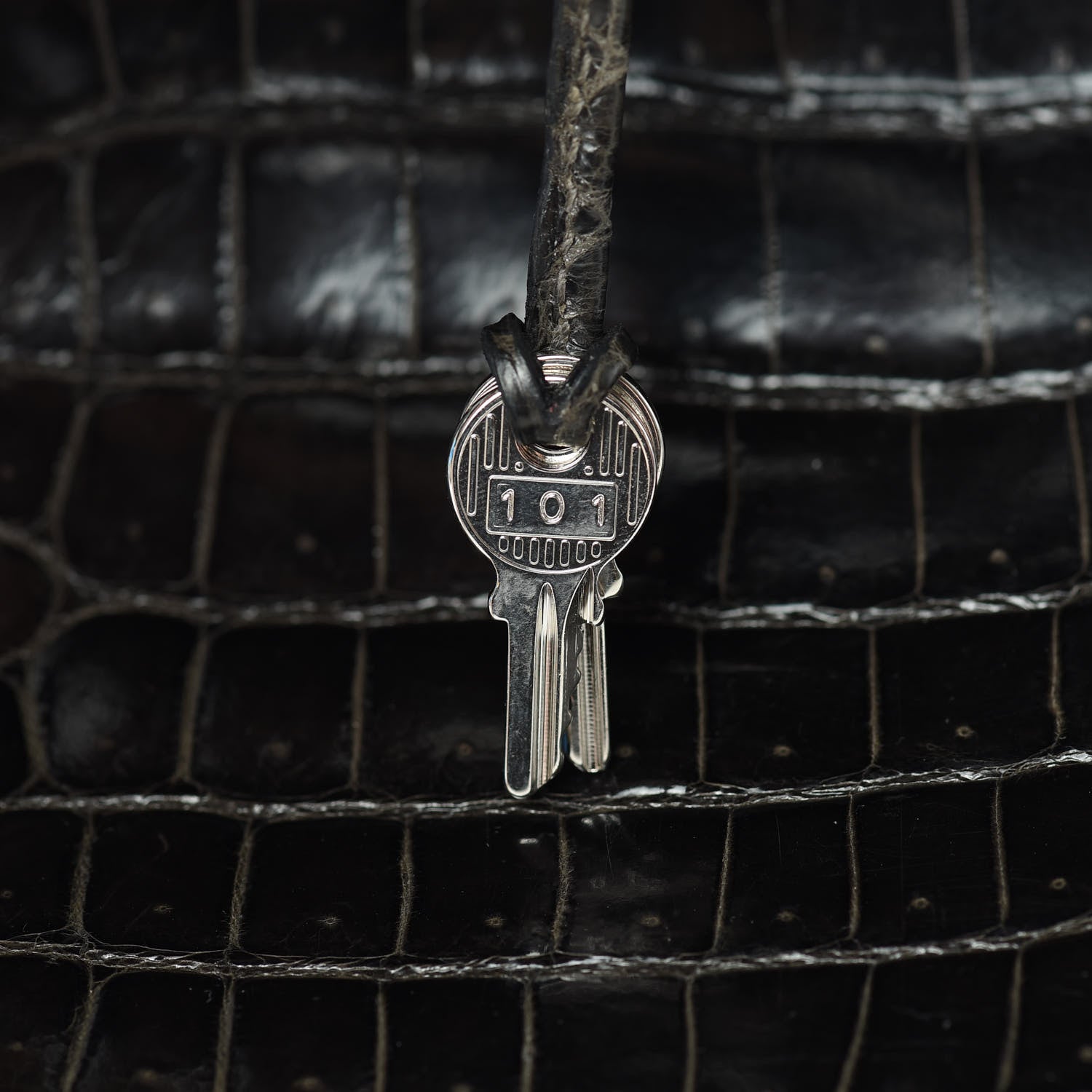 Hermes Shiny Porosus Crocodile Birkin 40 Graphite 29 of 45
