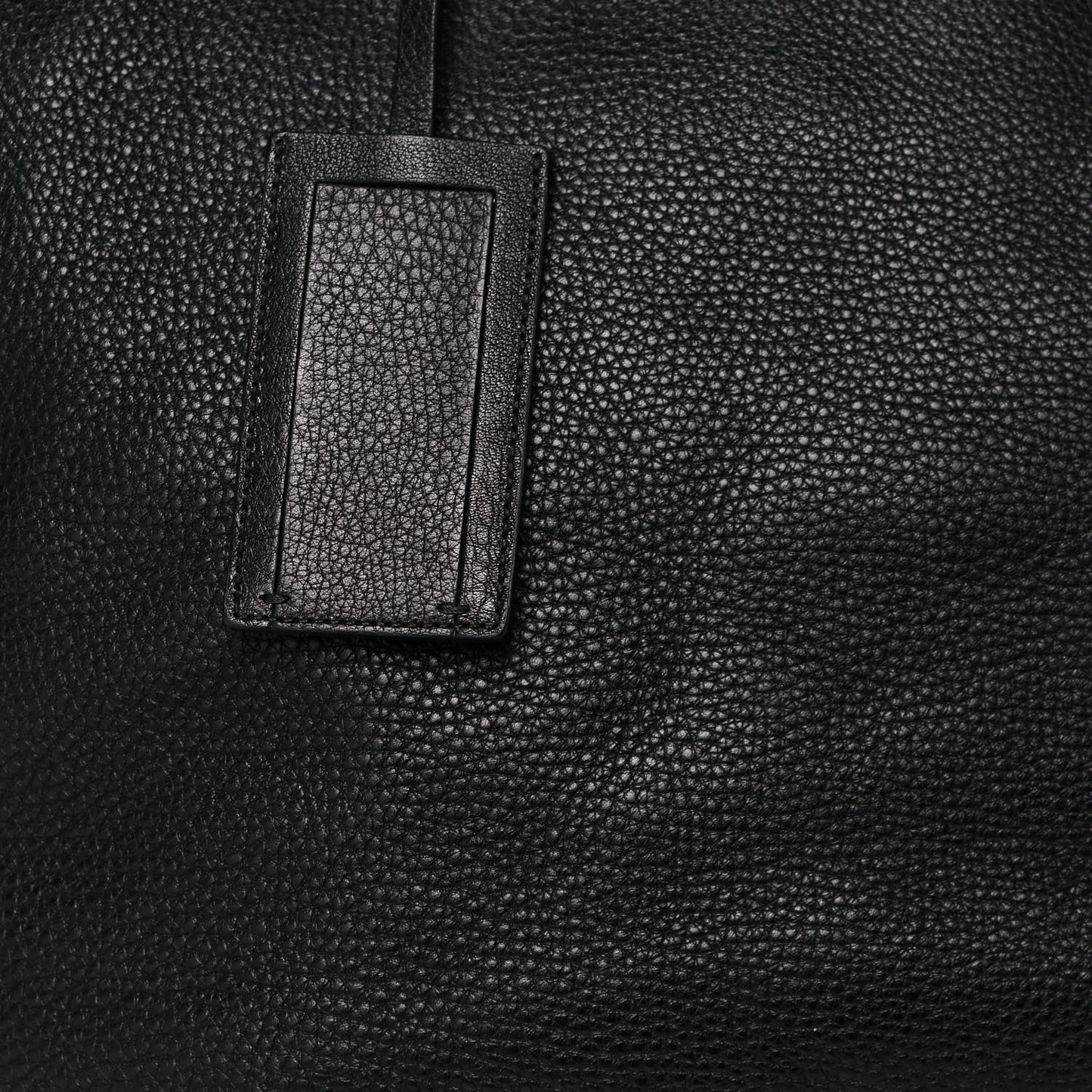 Vitello Daino Tote Black