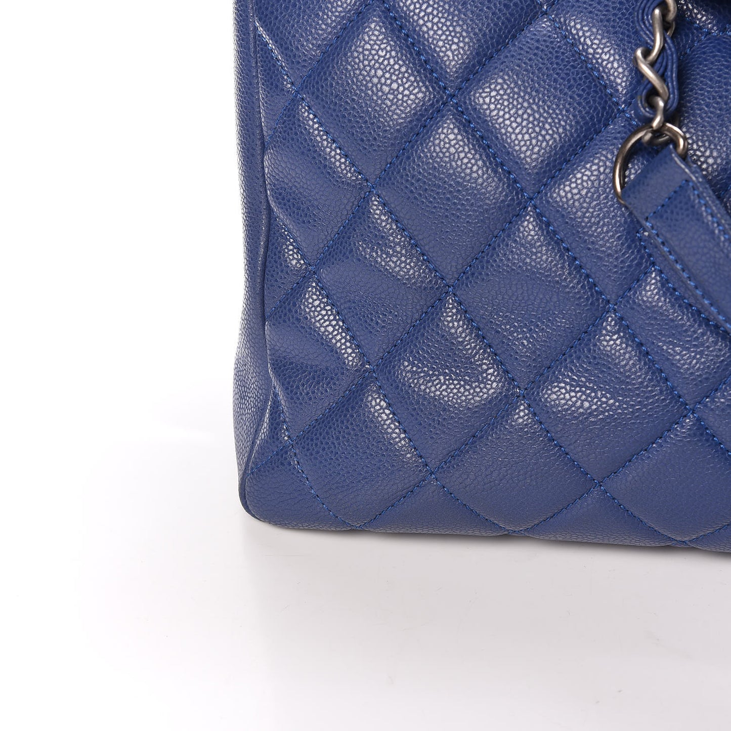 Caviar Quilted XXL Grand Shopping Tote GST Navy Blue