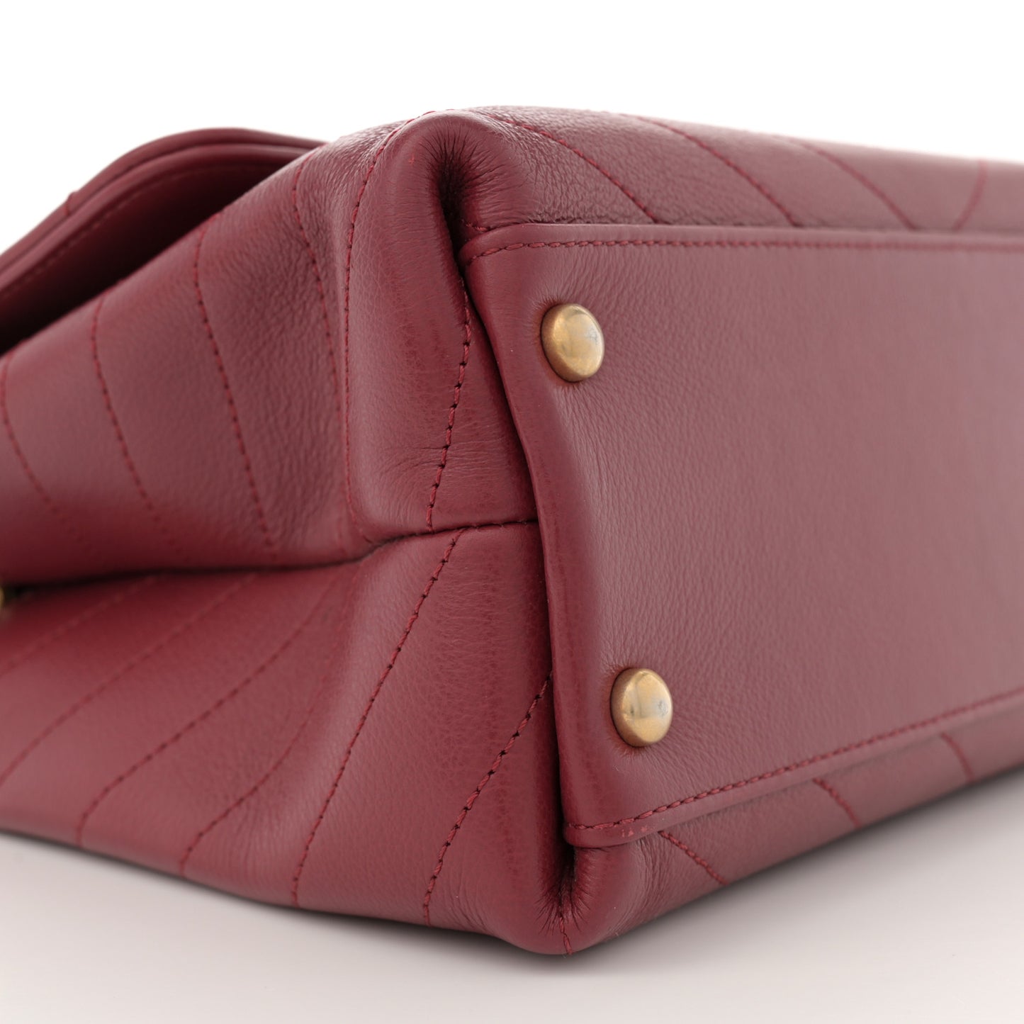 Grained Calfskin Snakeskin Small Chevron Chic Top Handle Flap Red