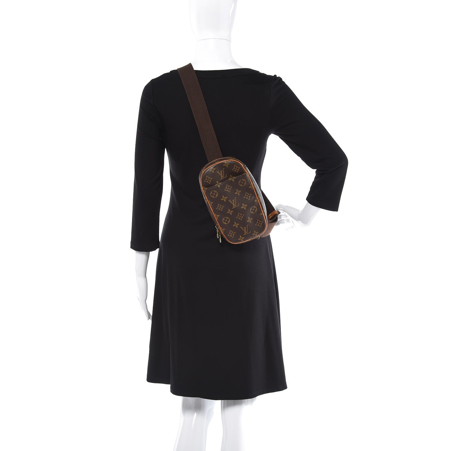 Louis Vuitton Monogram Pochette Gange 2 of 9