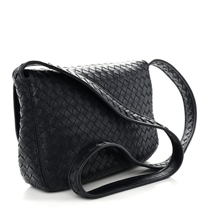 Bottega Veneta Nappa Intrecciato Medium Veneto Messenger Bag Midnight 3 of 11