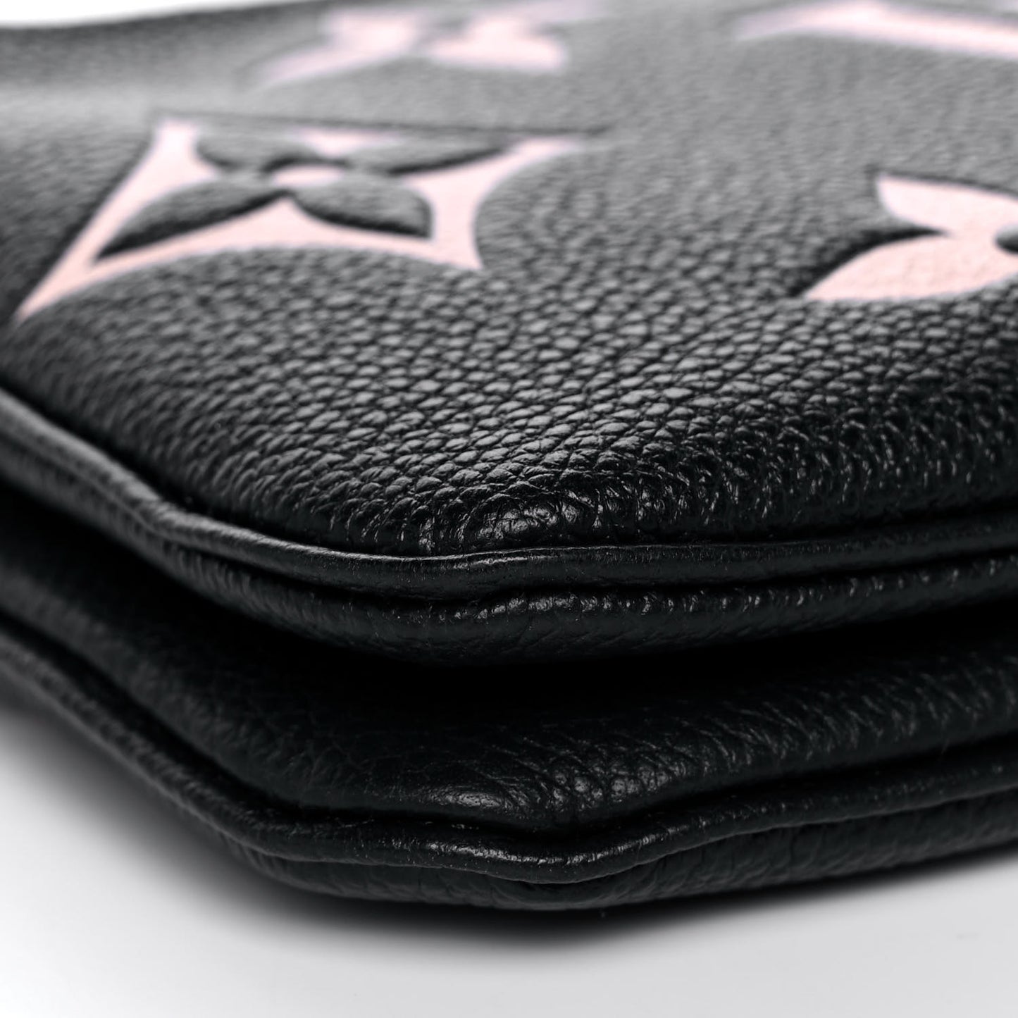 Empreinte Monogram Giant Double Zip Pochette Black Cream
