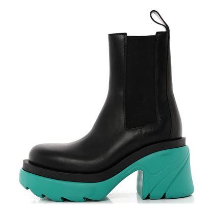 Bottega Veneta Calfskin The Flash Chelsea Boots 37.5 Black Neptune 1 of 13