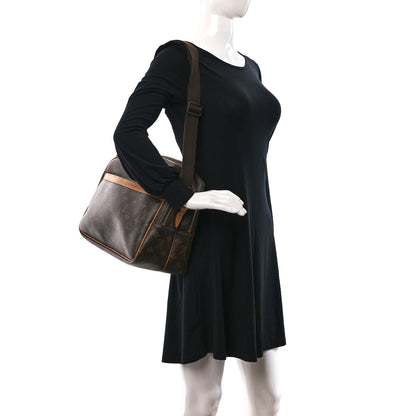 Louis Vuitton Monogram Reporter GM 2 of 9