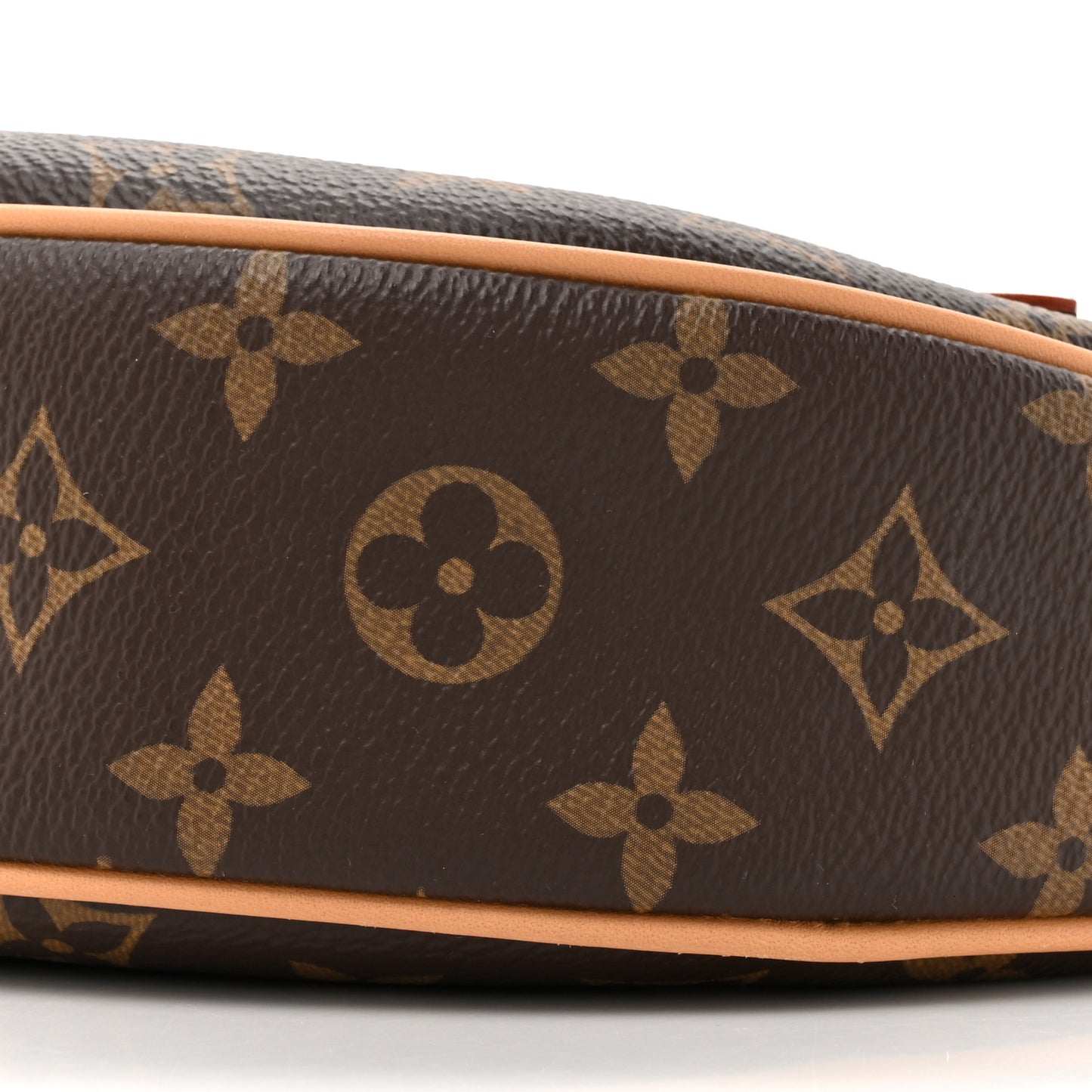 Monogram Loop