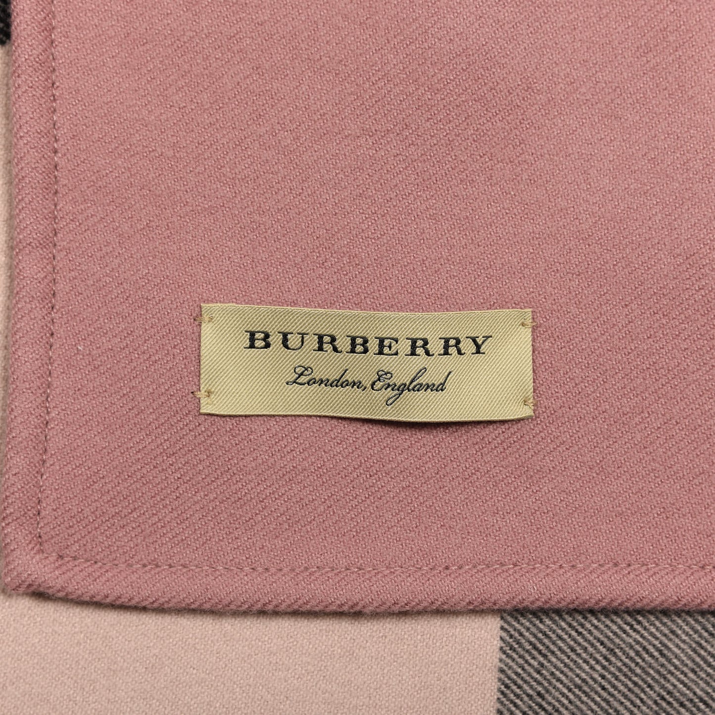 Wool Solid To Check Charlotte Cape Scarf Pink