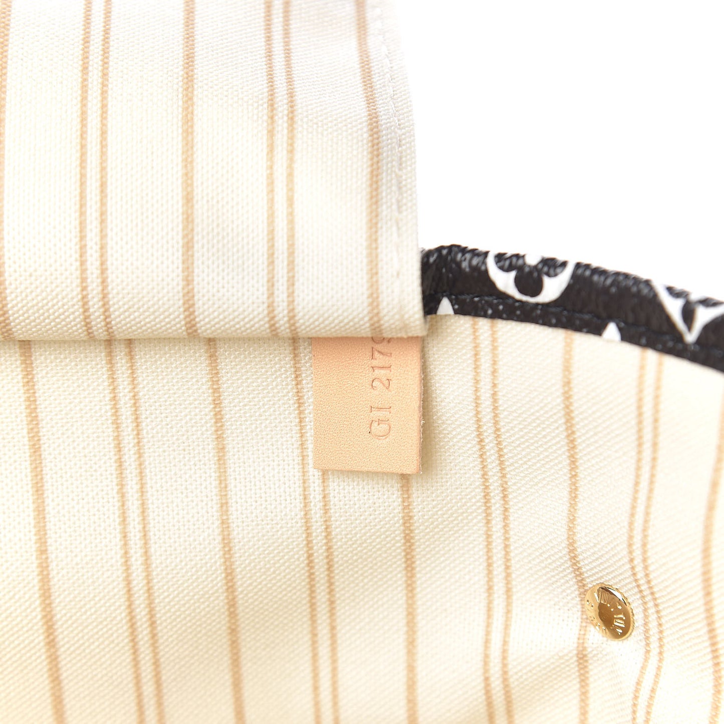 Monogram Giant Jungle Neverfull MM Ivory