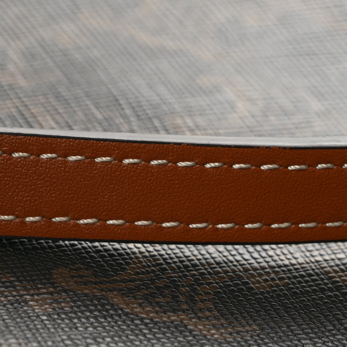 Triomphe Canvas Calfskin Mini Vertical Cabas Tan