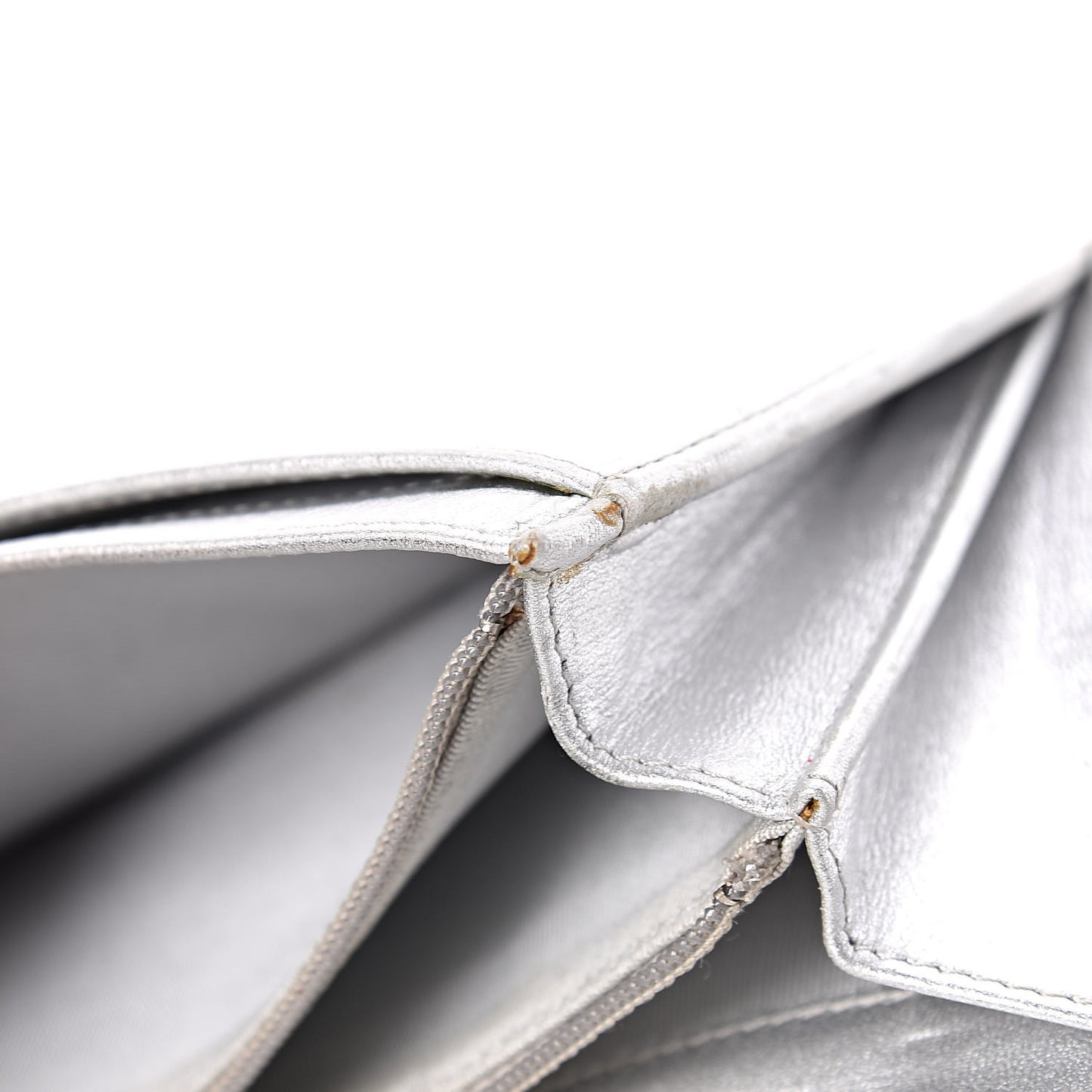 Metallic Lambskin Quilted Reissue Yen Wallet Silver