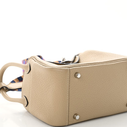 Hermes Taurillon Clemence Maxi Quadrille Mini Lindy 20 Trench Bleu Billard Biscuit 8 of 9