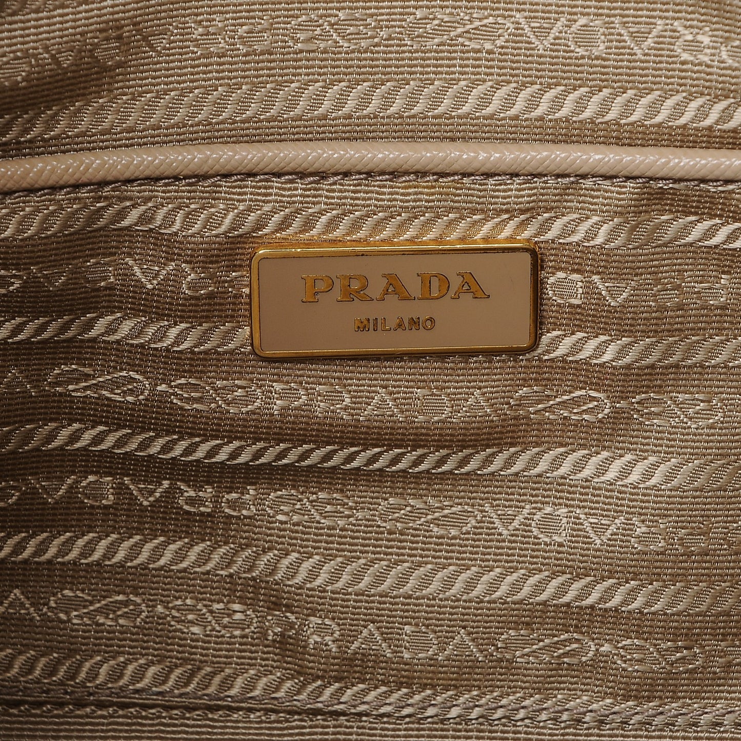 Saffiano Large Galleria Double Zip Tote Sabbia