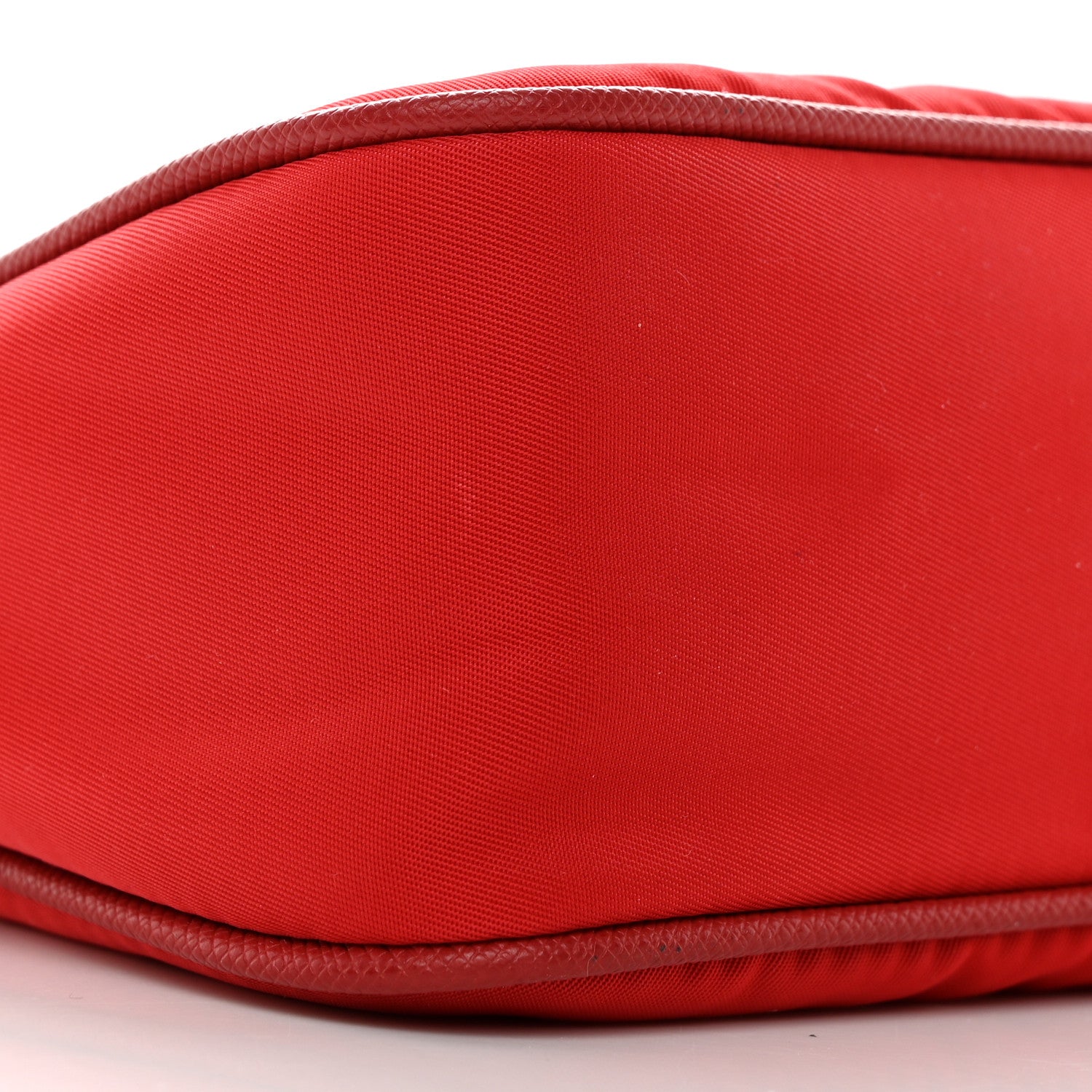 Prada Nylon Re-Edition 2005 Shoulder Bag Rosso 10 of 11