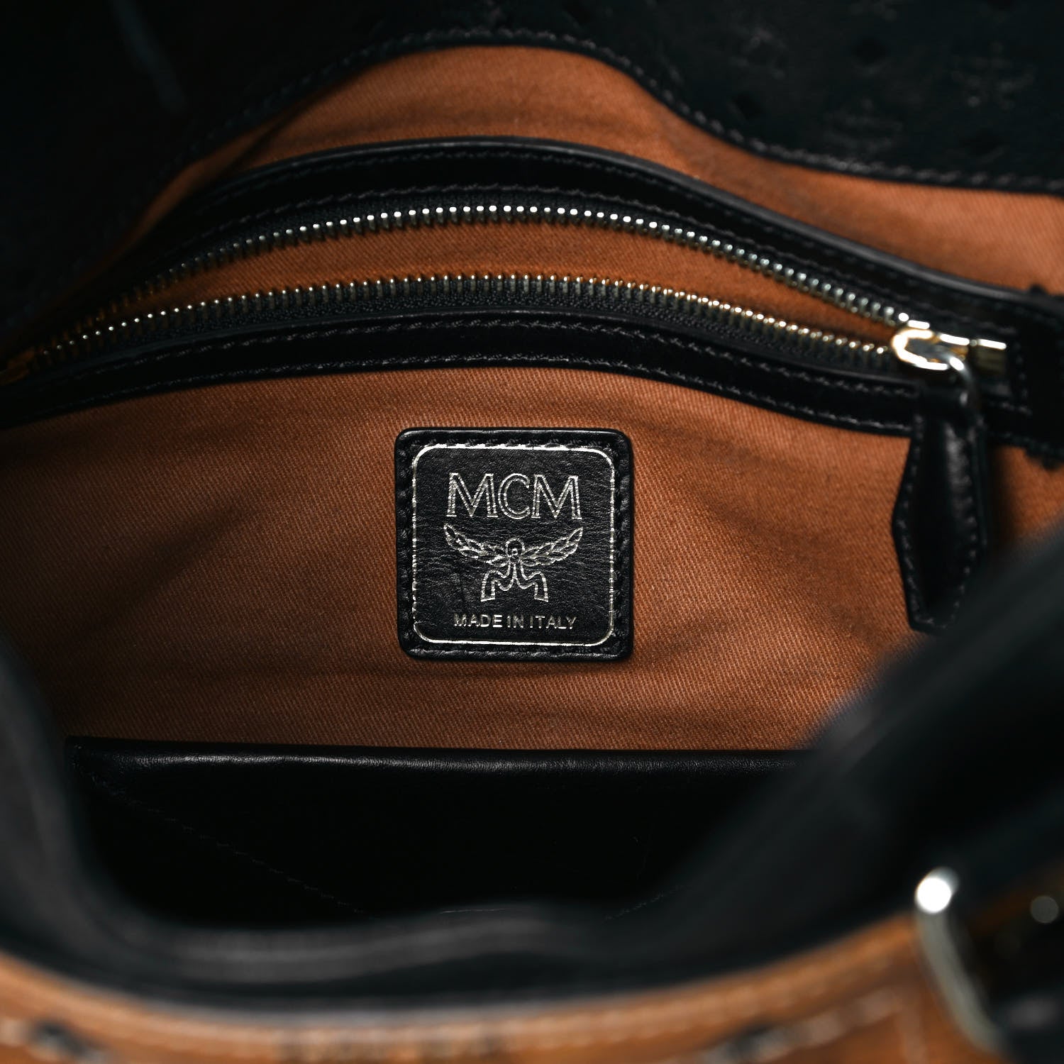 MCM Visetos Tote Cognac Black 6 of 11