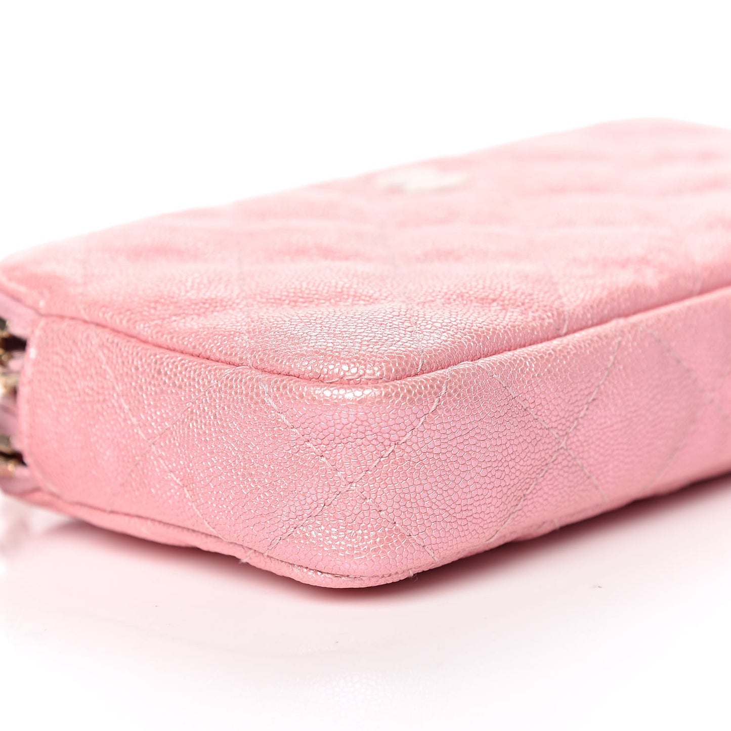 Iridescent Caviar Quilted Small Clutch With Chain Pink