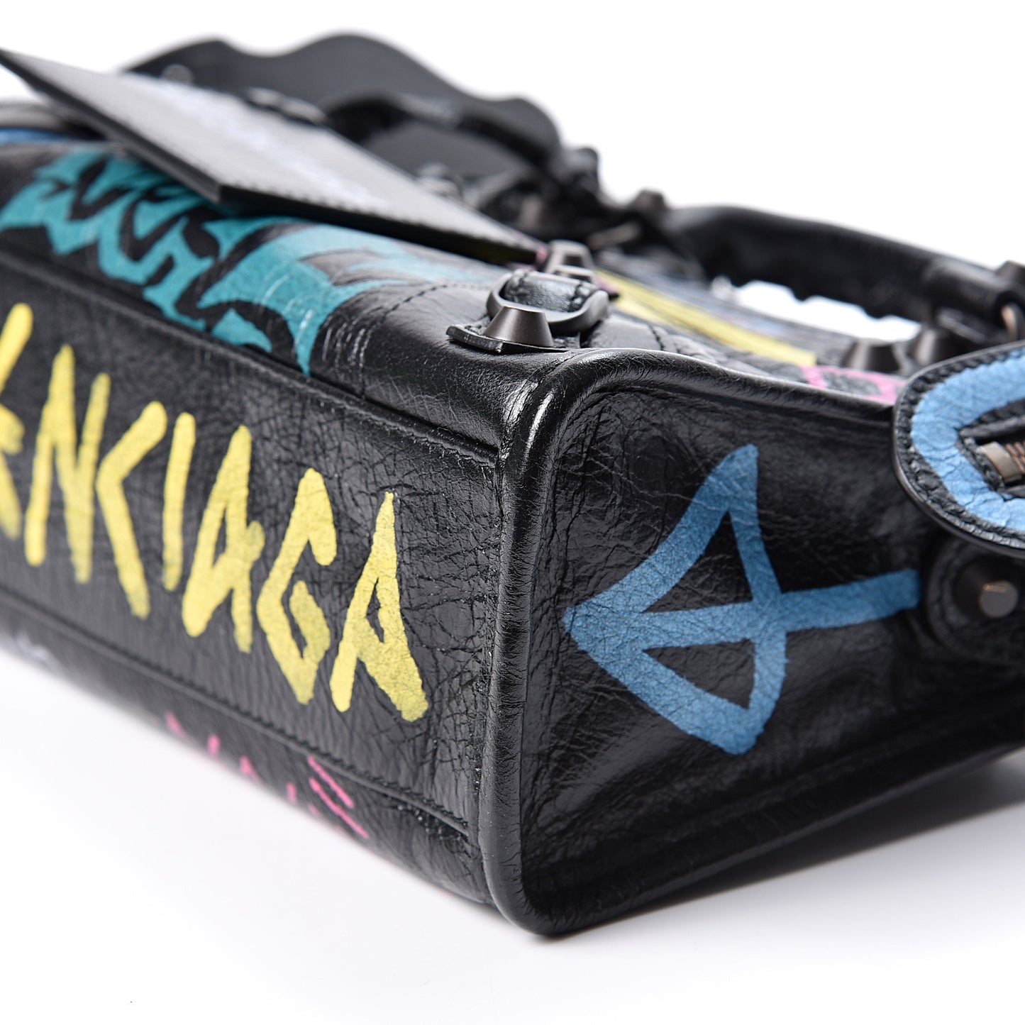 Agneau Arena Graffiti All Over Classic Hardware Mini City Black Multicolor
