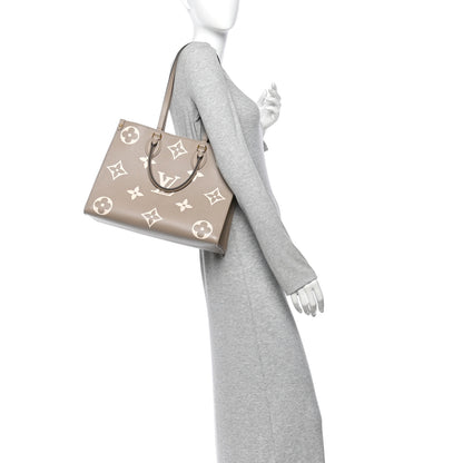 Louis Vuitton Empreinte Monogram Giant Onthego MM Tourterelle Creme 2 of 9