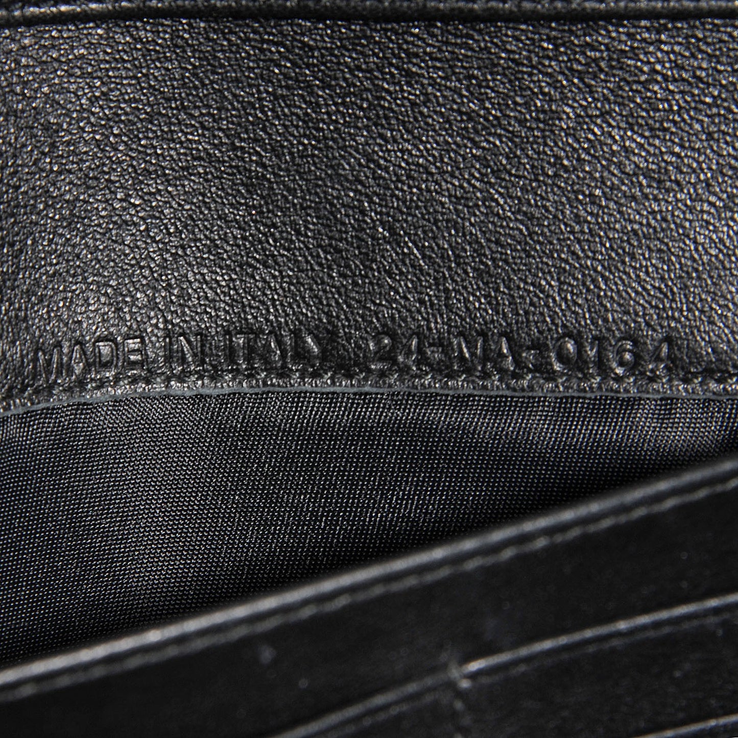 Grained Calfskin Mania Rendez-Vous Chain Wallet Black
