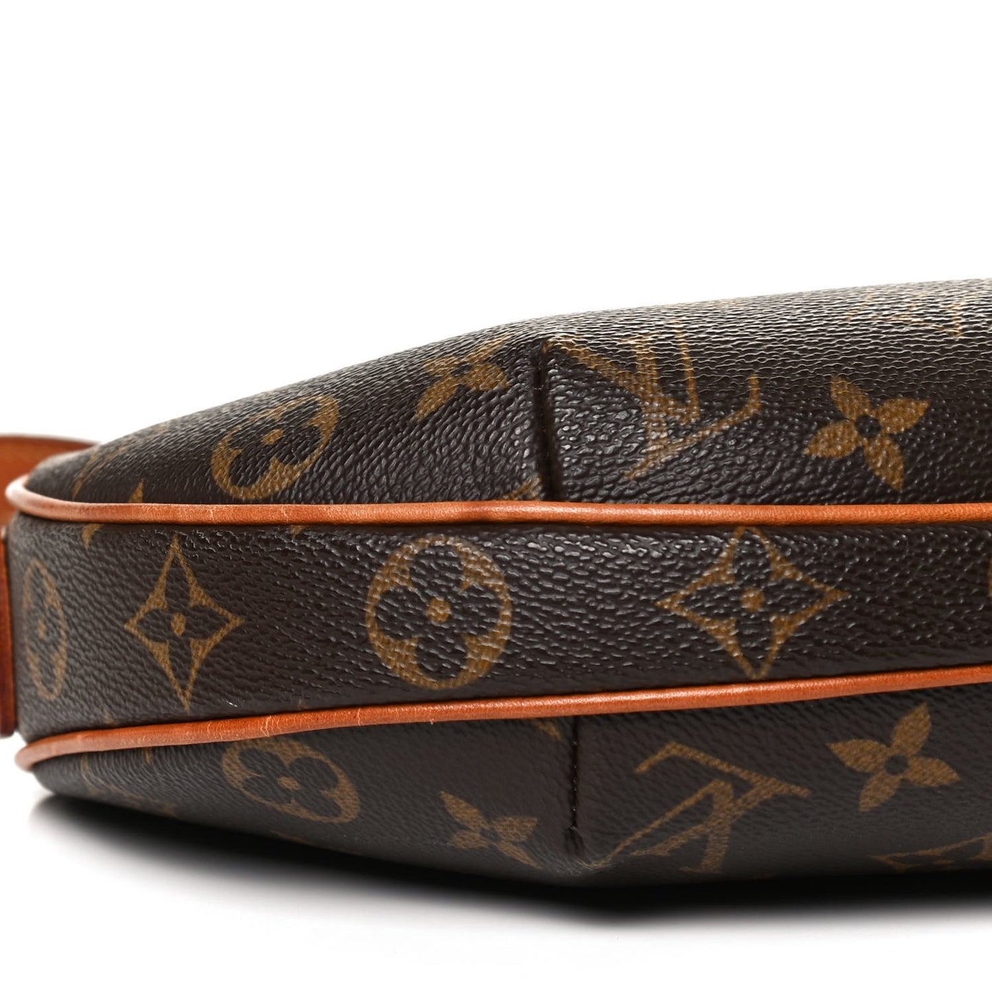Monogram Croissant PM