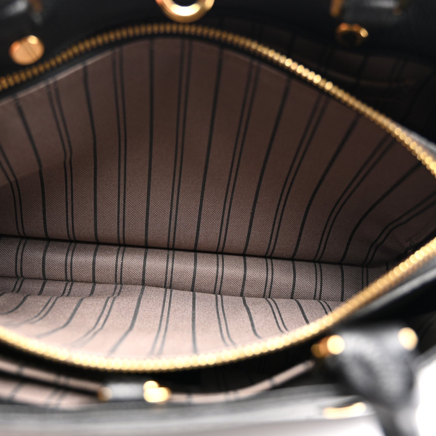 Louis Vuitton Empreinte Montaigne BB Black 5 of 10