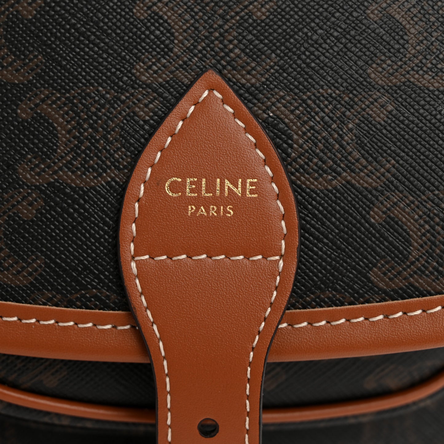 Triomphe Canvas Medium Folco Bag Tan