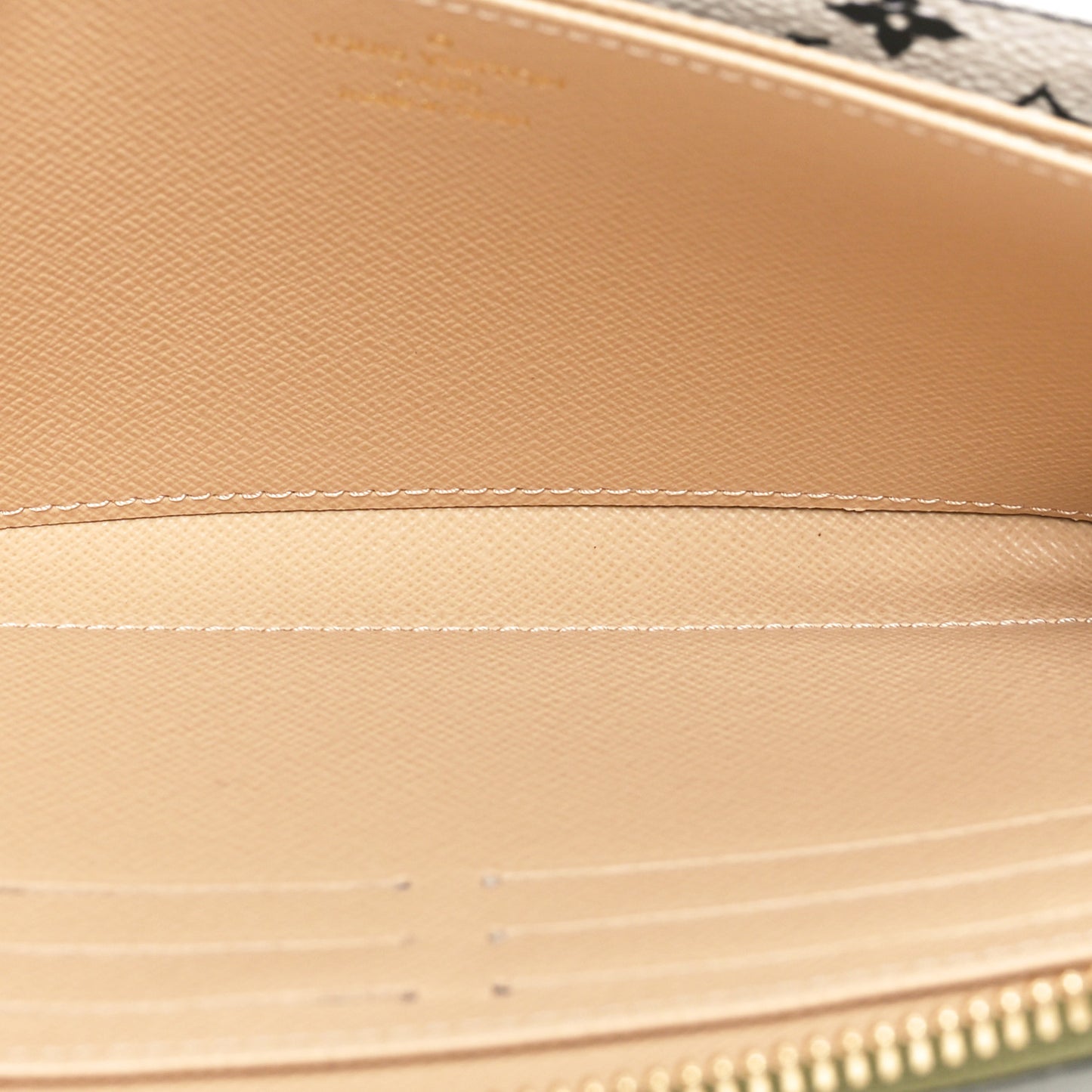 Monogram Giant Zippy Wallet Kaki White
