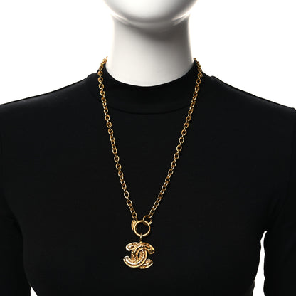Chanel Metal Quilted CC Pendant Chain Necklace Gold 2 of 4