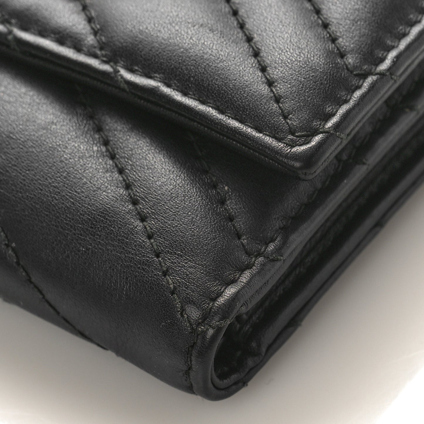 Calfskin Matelasse GG Marmont Wallet Black