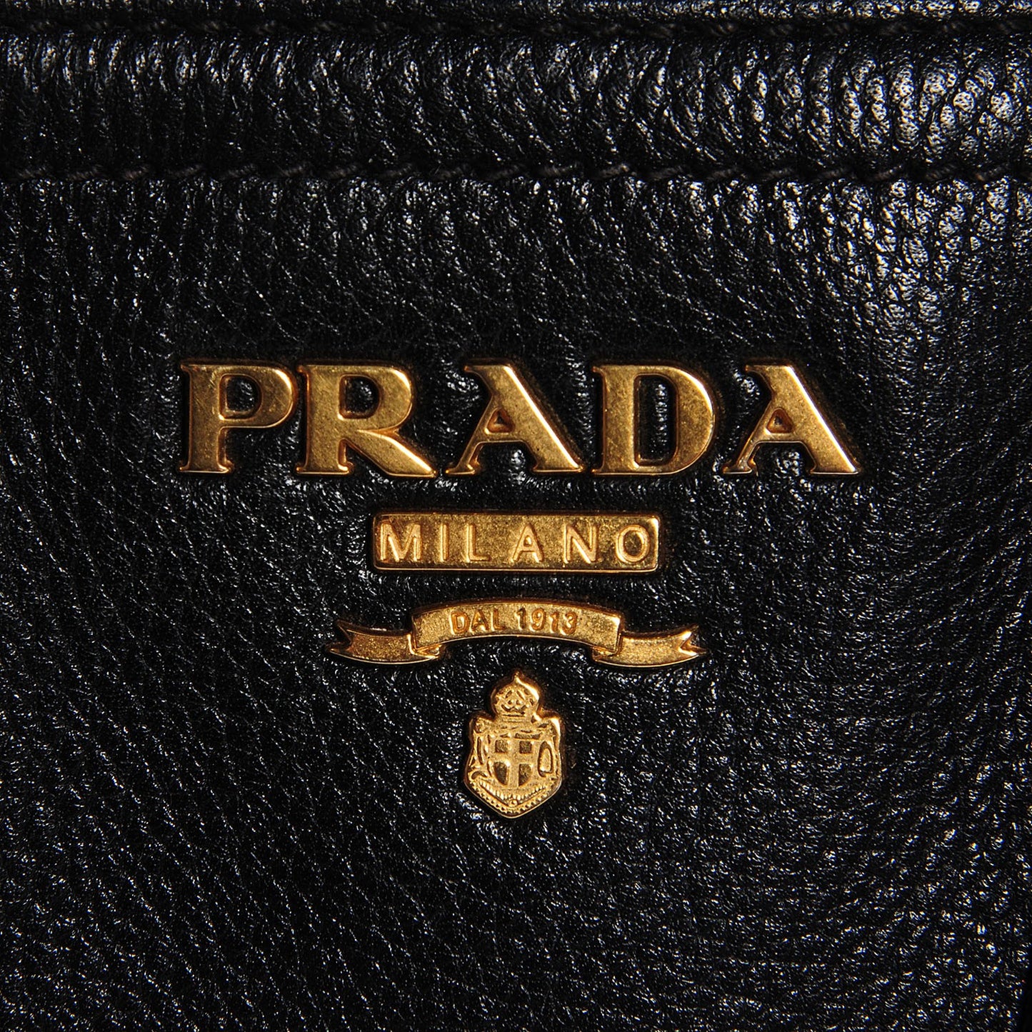 Vitello Daino Tote Nero Black