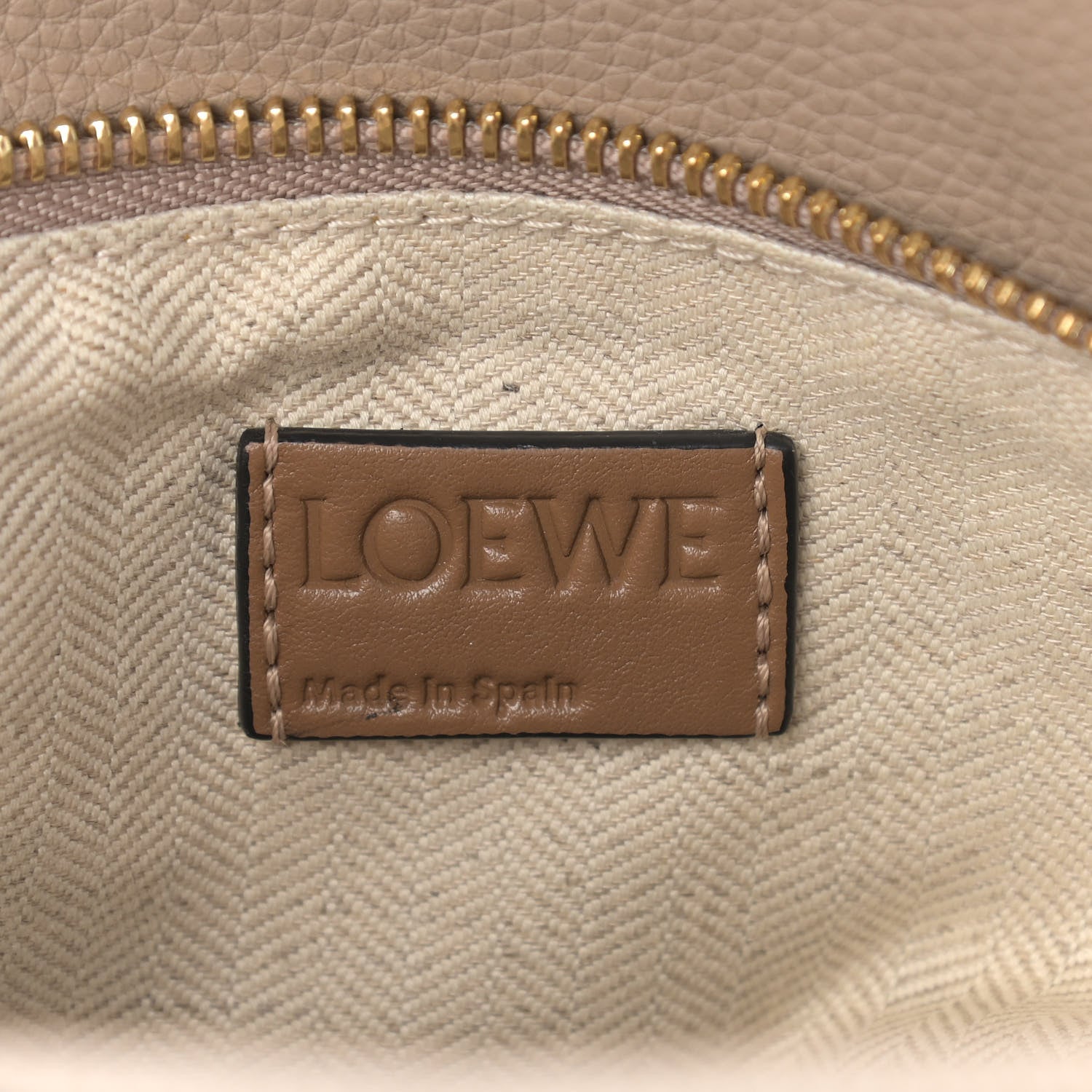 Loewe Grained Calfskin Small Puzzle Bag Sand Mink 6 of 9