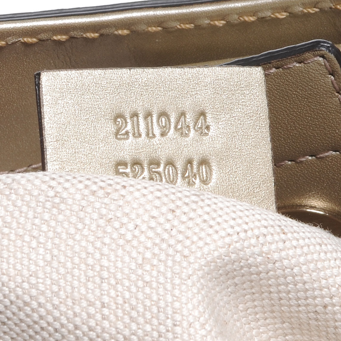 Gucci Monogram Medium Sukey 7 of 7