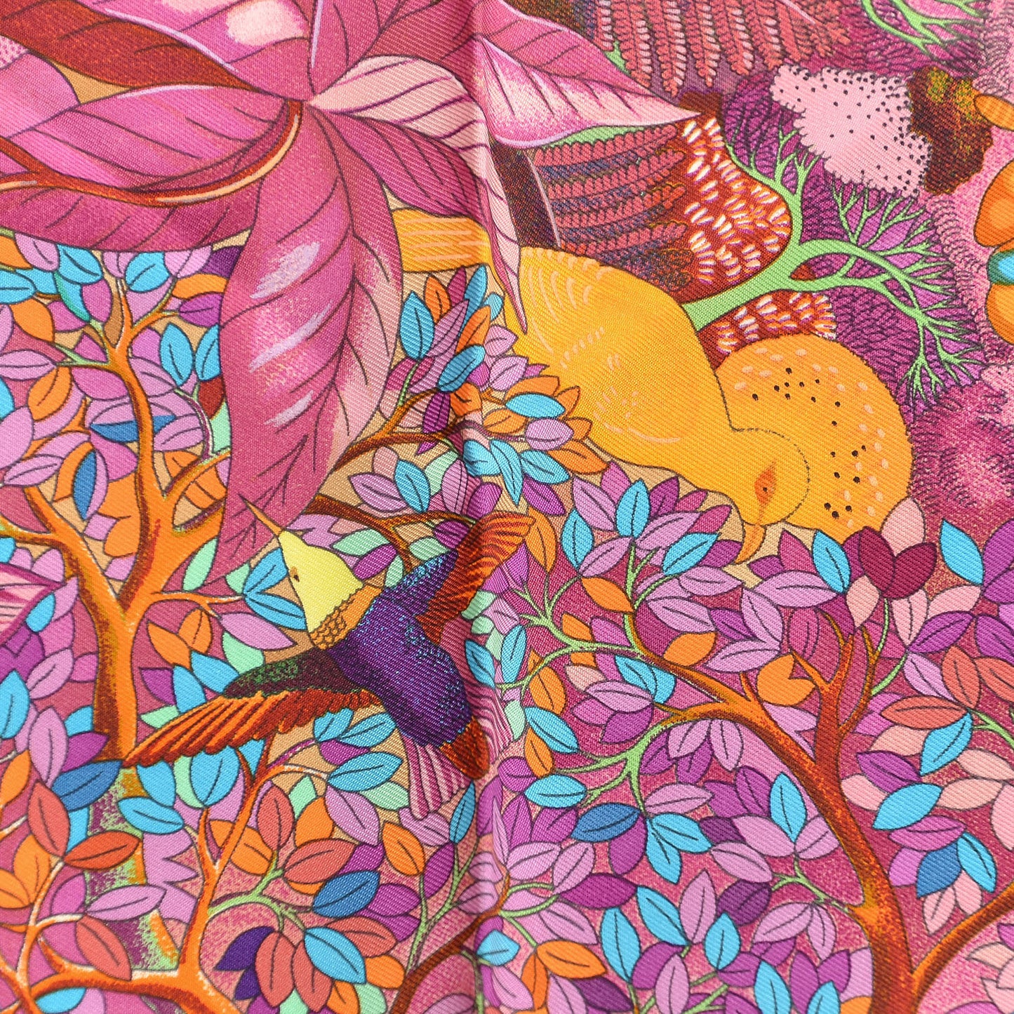 Silk Au Coeur de la Vie Scarf 90 Rose Vif Orange Violet