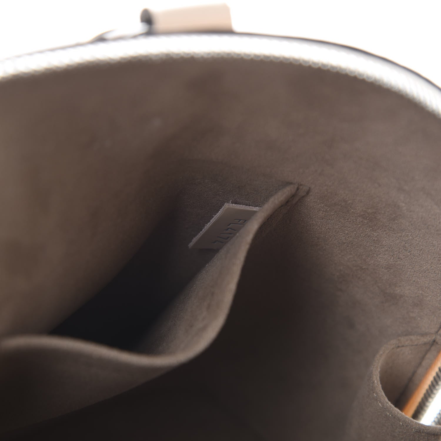 Louis Vuitton Epi Alma PM Dune 6 of 18