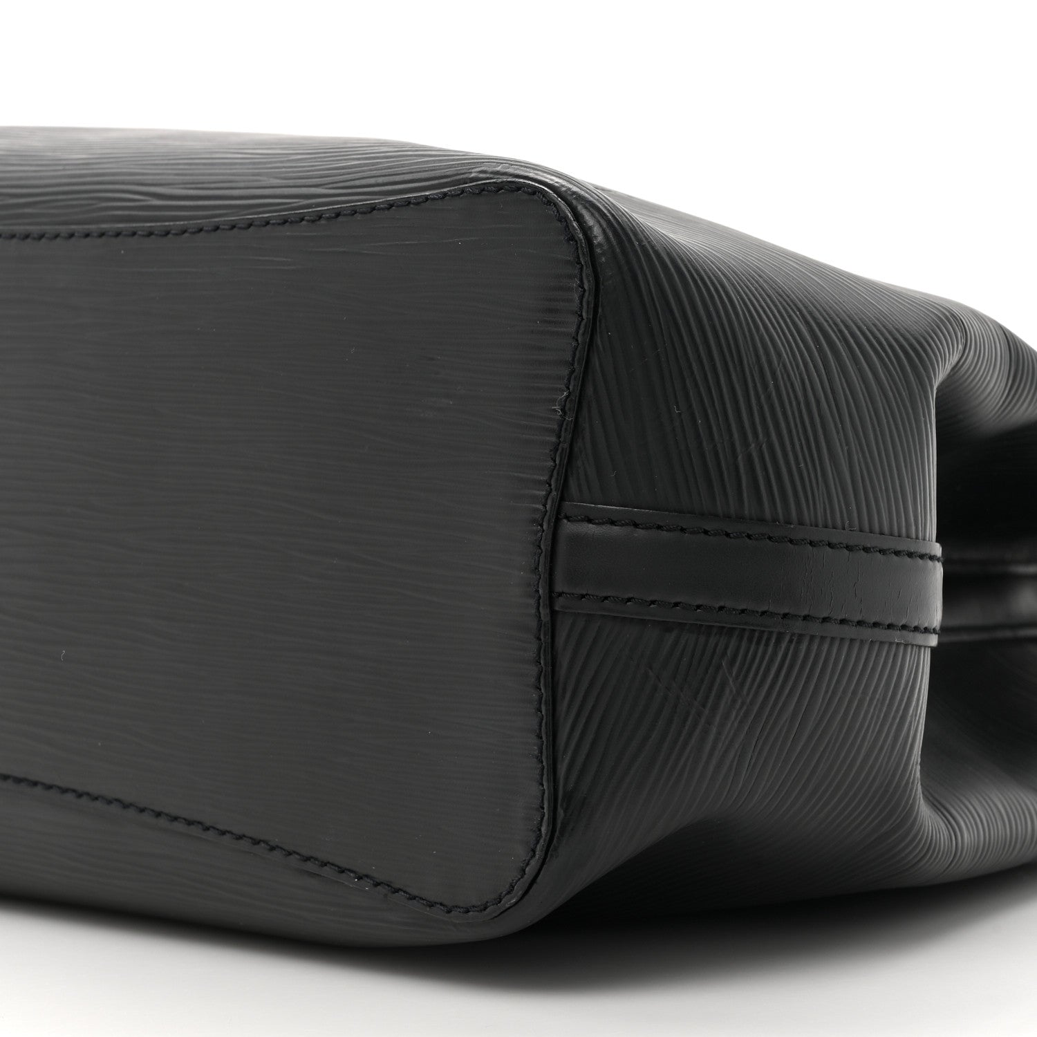 Louis Vuitton Epi Mandara MM Black 9 of 13