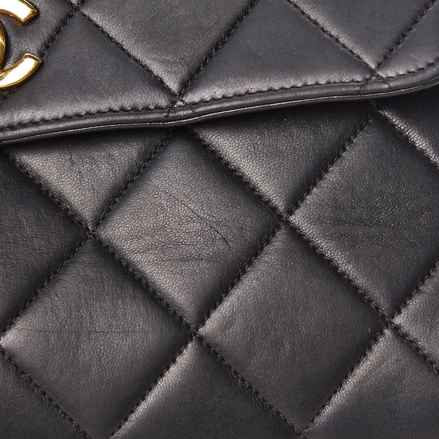 Lambskin Quilted Shoulder Bag Black