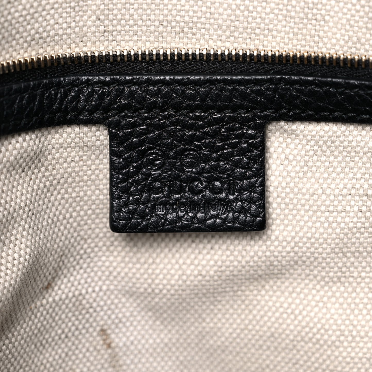 Pebbled Calfskin Large Soho Hobo Black