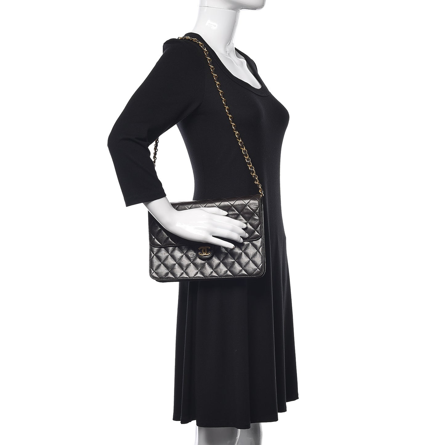 Lambskin Quilted Medium Single Flap Black